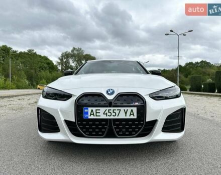 Белый БМВ i4, объемом двигателя 0 л и пробегом 3 тыс. км за 48700 $, фото 10 на Automoto.ua