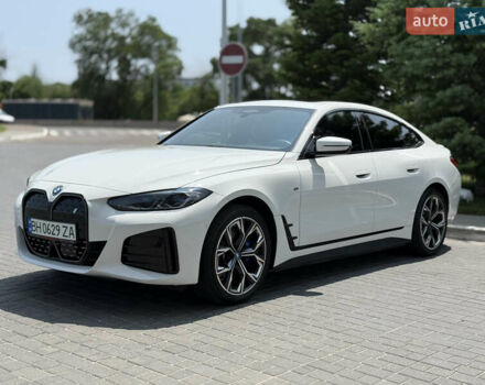 Белый БМВ i4, объемом двигателя 0 л и пробегом 3 тыс. км за 37500 $, фото 7 на Automoto.ua