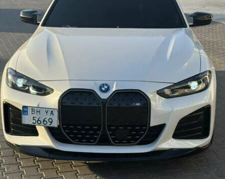 Білий БМВ i4, об'ємом двигуна 0 л та пробігом 19 тис. км за 43500 $, фото 11 на Automoto.ua