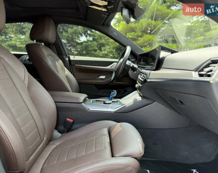 Белый БМВ i4, объемом двигателя 0 л и пробегом 3 тыс. км за 37500 $, фото 18 на Automoto.ua