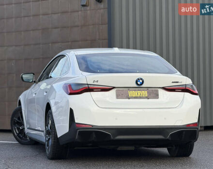 Белый БМВ i4, объемом двигателя 0 л и пробегом 18 тыс. км за 32650 $, фото 19 на Automoto.ua