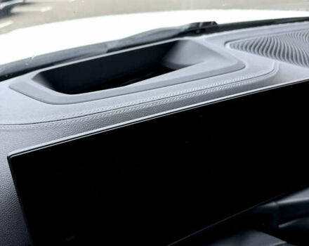 Белый БМВ i4, объемом двигателя 0 л и пробегом 78 тыс. км за 38500 $, фото 27 на Automoto.ua