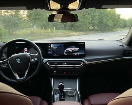 Белый БМВ i4, объемом двигателя 0 л и пробегом 31 тыс. км за 30100 $, фото 32 на Automoto.ua