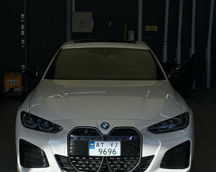 Белый БМВ i4, объемом двигателя 0 л и пробегом 14 тыс. км за 40500 $, фото 15 на Automoto.ua