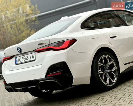 Белый БМВ i4, объемом двигателя 0 л и пробегом 78 тыс. км за 38500 $, фото 12 на Automoto.ua