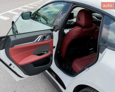 Білий БМВ i4, об'ємом двигуна 0 л та пробігом 23 тис. км за 48100 $, фото 23 на Automoto.ua