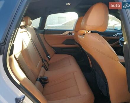 Белый БМВ i4, объемом двигателя 0 л и пробегом 83 тыс. км за 14700 $, фото 9 на Automoto.ua
