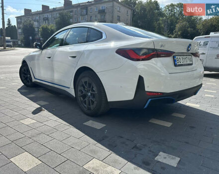 БМВ i4 2023 у Тернополі на Automoto.ua Білий БМВ i4, об'ємом двигуна 0 л та пробігом 25 тис. км за 35999 $, фото 5 на Automoto.ua