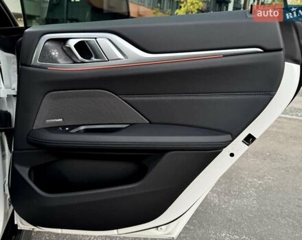 Белый БМВ i4, объемом двигателя 0 л и пробегом 45 тыс. км за 55900 $, фото 37 на Automoto.ua