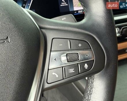 Белый БМВ i4, объемом двигателя 0 л и пробегом 31 тыс. км за 34900 $, фото 6 на Automoto.ua