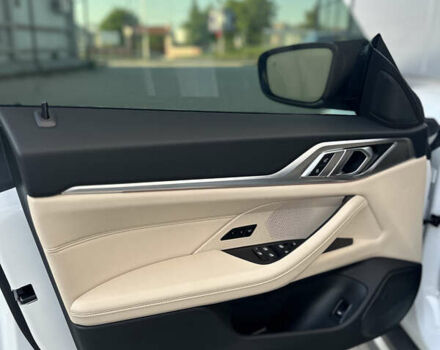 Белый БМВ i4, объемом двигателя 0 л и пробегом 10 тыс. км за 36000 $, фото 14 на Automoto.ua