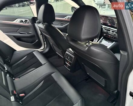 Белый БМВ i4, объемом двигателя 0 л и пробегом 45 тыс. км за 55900 $, фото 38 на Automoto.ua
