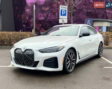 Белый БМВ i4, объемом двигателя 0 л и пробегом 20 тыс. км за 35990 $, фото 2 на Automoto.ua
