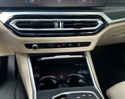 Белый БМВ i4, объемом двигателя 0 л и пробегом 10 тыс. км за 36000 $, фото 22 на Automoto.ua