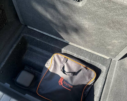 Белый БМВ i4, объемом двигателя 0 л и пробегом 33 тыс. км за 34500 $, фото 64 на Automoto.ua