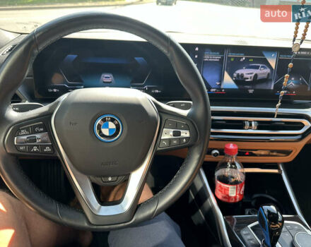 БМВ i4 2023 у Тернополі на Automoto.ua Білий БМВ i4, об'ємом двигуна 0 л та пробігом 25 тис. км за 35999 $, фото 10 на Automoto.ua