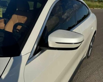 Білий БМВ i4, об'ємом двигуна 0 л та пробігом 30 тис. км за 29400 $, фото 12 на Automoto.ua