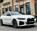 Белый БМВ i4, объемом двигателя 0 л и пробегом 45 тыс. км за 55900 $, фото 2 на Automoto.ua