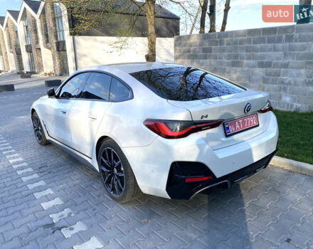 Белый БМВ i4, объемом двигателя 0 л и пробегом 40 тыс. км за 43300 $, фото 10 на Automoto.ua