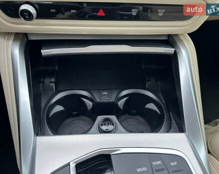 Белый БМВ i4, объемом двигателя 0 л и пробегом 20 тыс. км за 36999 $, фото 44 на Automoto.ua