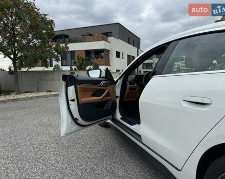 Білий БМВ i4, об'ємом двигуна 0 л та пробігом 31 тис. км за 37400 $, фото 4 на Automoto.ua