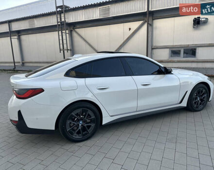 Белый БМВ i4, объемом двигателя 0 л и пробегом 10 тыс. км за 36000 $, фото 9 на Automoto.ua