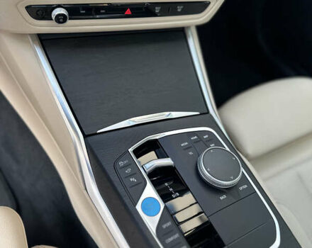 Белый БМВ i4, объемом двигателя 0 л и пробегом 10 тыс. км за 36000 $, фото 21 на Automoto.ua