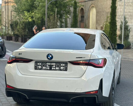 Белый БМВ i4, объемом двигателя 0 л и пробегом 33 тыс. км за 34500 $, фото 15 на Automoto.ua