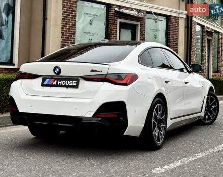 Белый БМВ i4, объемом двигателя 0 л и пробегом 45 тыс. км за 55900 $, фото 9 на Automoto.ua