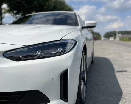 Білий БМВ i4, об'ємом двигуна 0 л та пробігом 31 тис. км за 35500 $, фото 17 на Automoto.ua