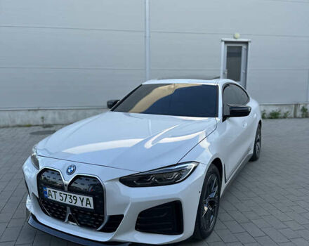 Белый БМВ i4, объемом двигателя 0 л и пробегом 10 тыс. км за 36000 $, фото 2 на Automoto.ua