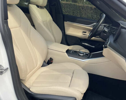 Білий БМВ i4, об'ємом двигуна 0 л та пробігом 31 тис. км за 35500 $, фото 39 на Automoto.ua