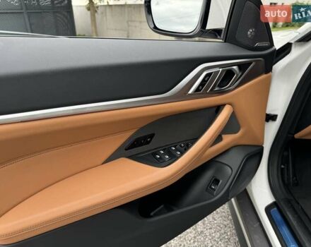 Білий БМВ i4, об'ємом двигуна 0 л та пробігом 31 тис. км за 37400 $, фото 15 на Automoto.ua