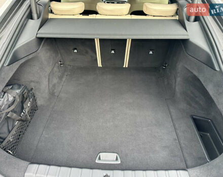 Белый БМВ i4, объемом двигателя 0 л и пробегом 20 тыс. км за 36999 $, фото 23 на Automoto.ua