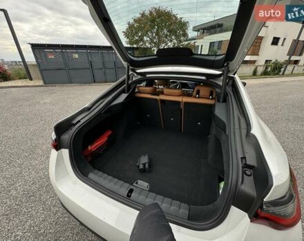 Білий БМВ i4, об'ємом двигуна 0 л та пробігом 31 тис. км за 37400 $, фото 28 на Automoto.ua