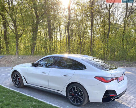 Белый БМВ i4, объемом двигателя 0 л и пробегом 40 тыс. км за 43300 $, фото 15 на Automoto.ua