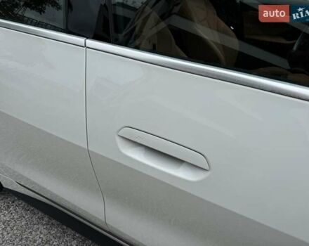 Білий БМВ i4, об'ємом двигуна 0 л та пробігом 31 тис. км за 37400 $, фото 23 на Automoto.ua