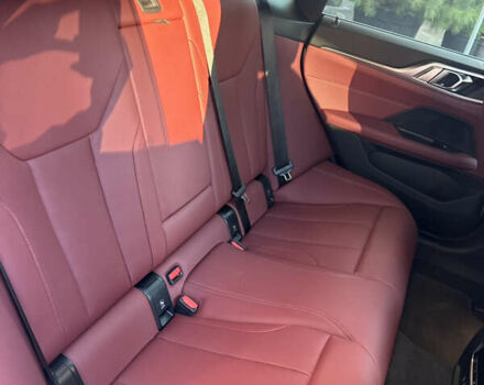 Белый БМВ i4, объемом двигателя 0 л и пробегом 33 тыс. км за 34500 $, фото 49 на Automoto.ua