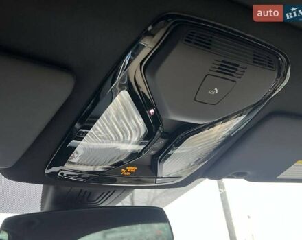 Белый БМВ i4, объемом двигателя 0 л и пробегом 20 тыс. км за 35990 $, фото 39 на Automoto.ua