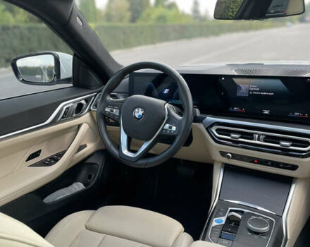 Білий БМВ i4, об'ємом двигуна 0 л та пробігом 31 тис. км за 35500 $, фото 27 на Automoto.ua