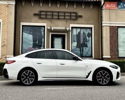 Белый БМВ i4, объемом двигателя 0 л и пробегом 45 тыс. км за 55900 $, фото 16 на Automoto.ua