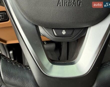 Белый БМВ i4, объемом двигателя 0 л и пробегом 31 тыс. км за 34900 $, фото 8 на Automoto.ua