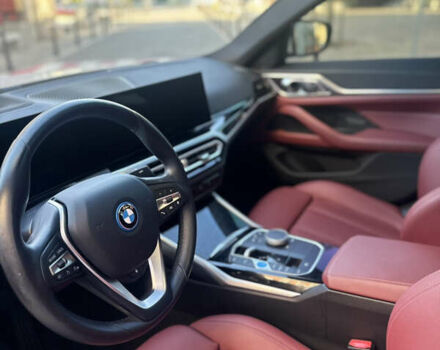 Белый БМВ i4, объемом двигателя 0 л и пробегом 33 тыс. км за 34500 $, фото 35 на Automoto.ua