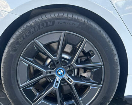 Белый БМВ i4, объемом двигателя 0 л и пробегом 33 тыс. км за 34500 $, фото 61 на Automoto.ua