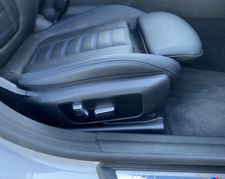 Белый БМВ i4, объемом двигателя 0 л и пробегом 40 тыс. км за 43300 $, фото 39 на Automoto.ua