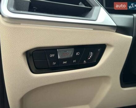 Белый БМВ i4, объемом двигателя 0 л и пробегом 20 тыс. км за 35990 $, фото 22 на Automoto.ua