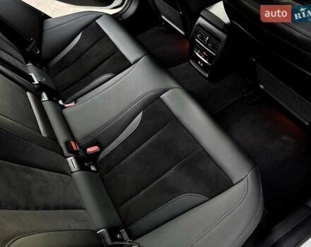 Белый БМВ i4, объемом двигателя 0 л и пробегом 45 тыс. км за 55900 $, фото 39 на Automoto.ua