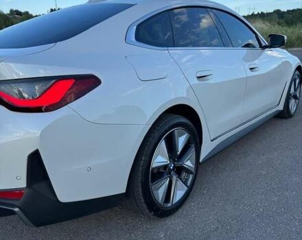 Білий БМВ i4, об'ємом двигуна 0 л та пробігом 30 тис. км за 29400 $, фото 20 на Automoto.ua