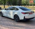 Белый БМВ i4, объемом двигателя 0 л и пробегом 25 тыс. км за 40999 $, фото 4 на Automoto.ua
