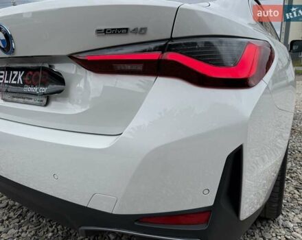 Белый БМВ i4, объемом двигателя 0 л и пробегом 31 тыс. км за 34900 $, фото 18 на Automoto.ua